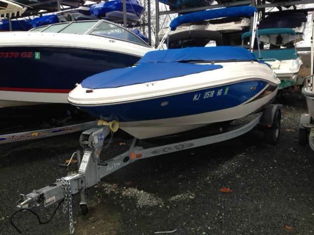 2013 Sea Ray 190 Sport