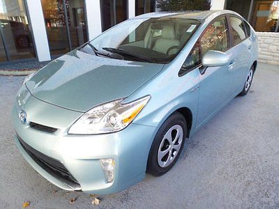 Toyota : Prius Three w/Entune Nav 2012 hatchback used gas electric i 4 1.8 l 110 variable hybrid electric fwd blue