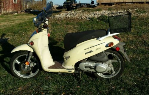 Kymco : People 150 KYMCO People 150cc SCOOTER