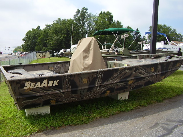 2015 Sea Ark 1872 JT