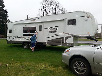 Komfort Trailblazer 5th Wheel  32ft