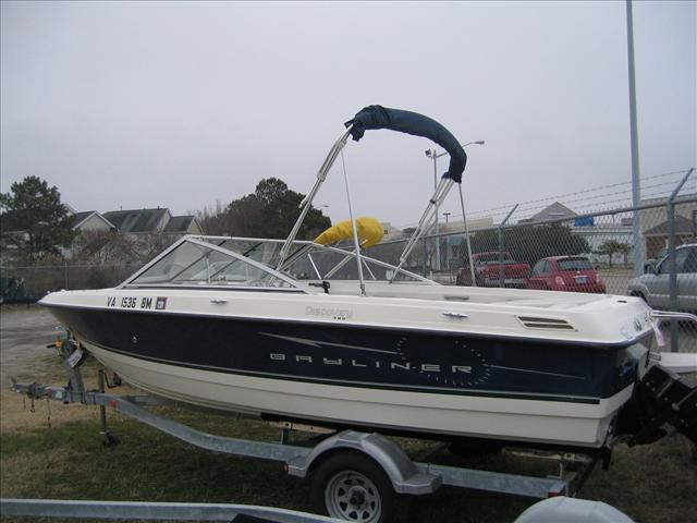 2007 Bayliner Discovery 195