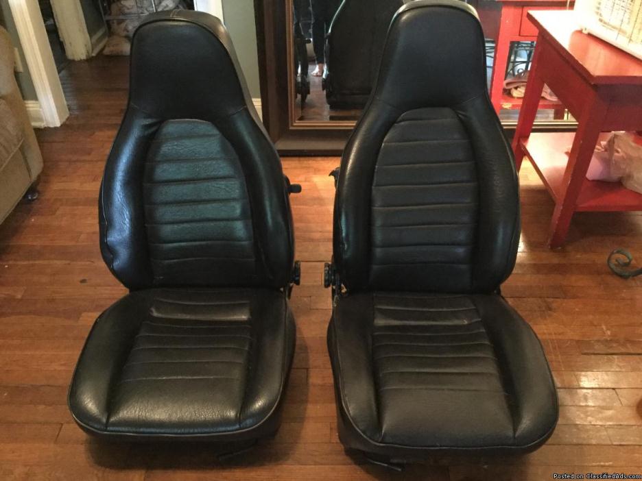 Porsche-Black-Leather-Seats-Early-Manual