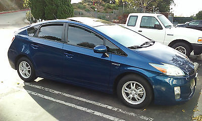 Toyota : Prius III 2010 toyota prius clean low miles fully loaded