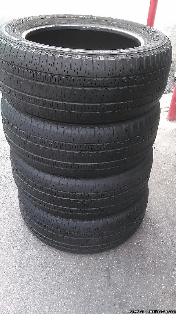 275/55/20 4tires dueler, 0