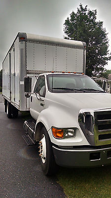 Ford : Other Base Straight Truck - Long Conventional 2005 ford f 650 box truck 24 with lift gate
