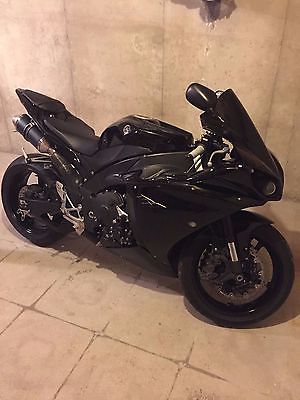 Yamaha : YZF-R 2011 yamaha r 1