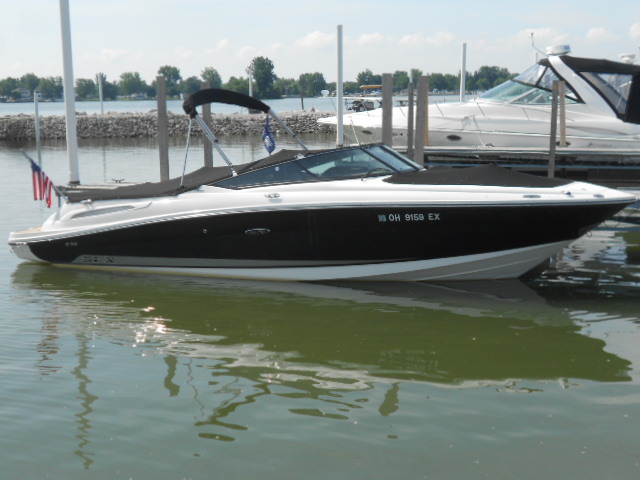 2012 Sea Ray 250 SLX