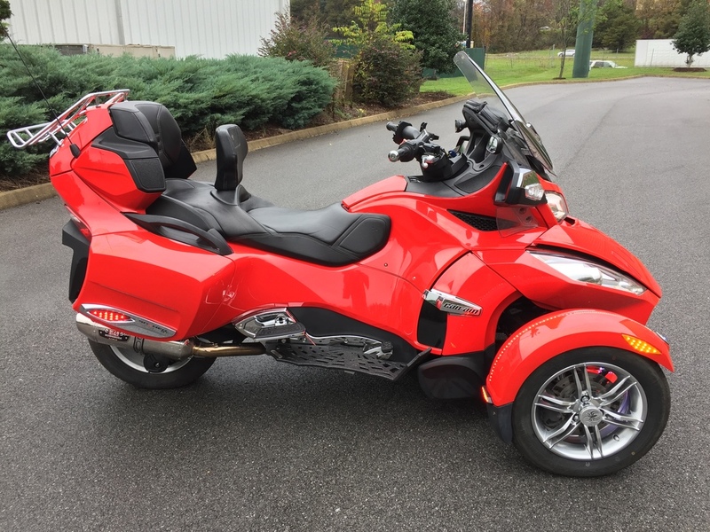 2014 Can-Am Spyder ST LIMITED
