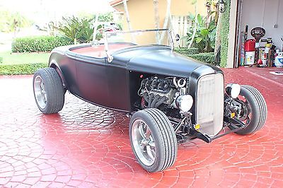 Ford : Model A 1932 ford roadster convertible ls 1 engine auto transmission