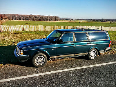 Volvo : 240 Classic 1993 volvo 240 wagon classic edition