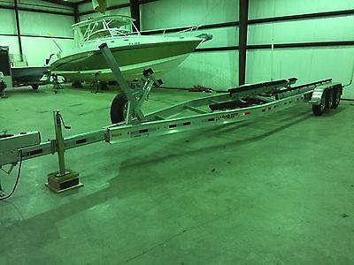 2015 Load Rite Aluminum Boat Trailer Aluminum Mag Wheels Built for 35' Contender