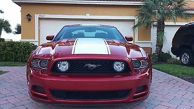 Ford : Mustang Premium  2013 ford mustang gt coupe 2 door 5.0 l premium