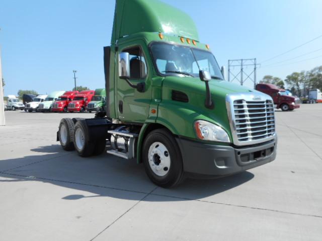 2011 Freightliner Ca11364dc - Cascadia