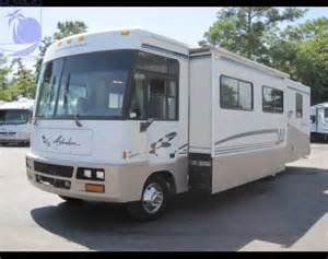 1998 Winnebago Adventurer 35