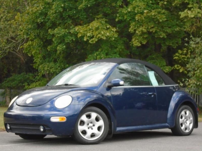 2003  Volkswagen Beetle 100k on it