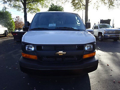 Chevrolet : Express RWD 2500 135