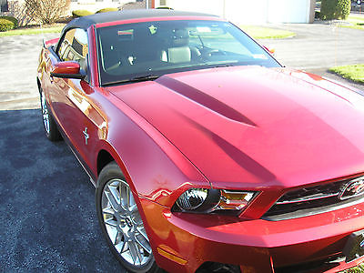 Ford : Mustang Black Leather 2012 ford mustang premium convertible 2 door 3.7 l