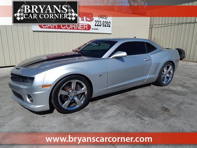 2010 Chevrolet Camaro 2dr Cpe 2SS