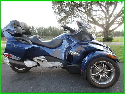 Can-Am : Spyder 2011 can am rt se spyder reverse stereo cruise sweet bike clean