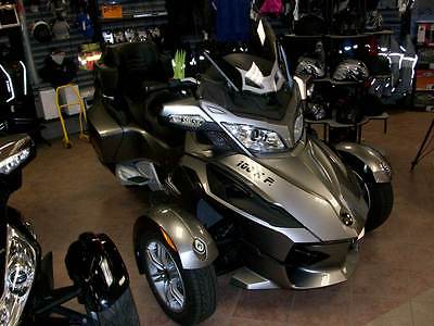 Can-Am : SPYDER RT 2012 can am spyder rt with audio package