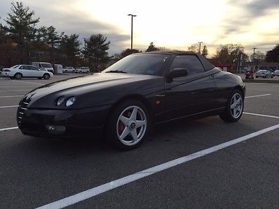 Alfa Romeo : Spider Spider Alfa Romeo Spider 2001 MOMO Edition Black Metallic Priced to Sell!