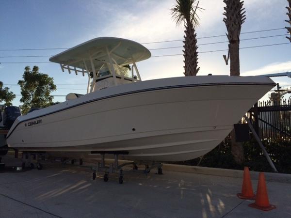 2014 Century 2301 Center Console