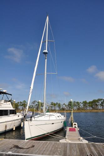 2004 Beneteau Oceanis 393