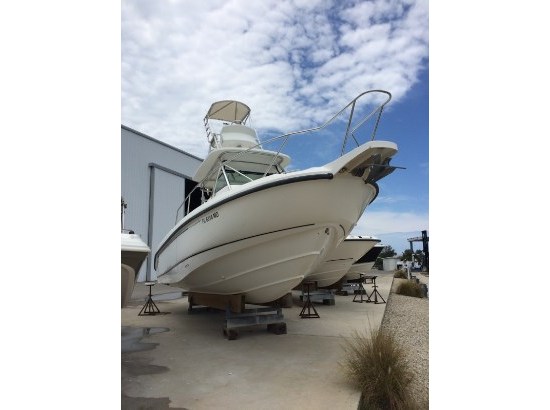 2005 Boston Whaler 290 OUTRAGE