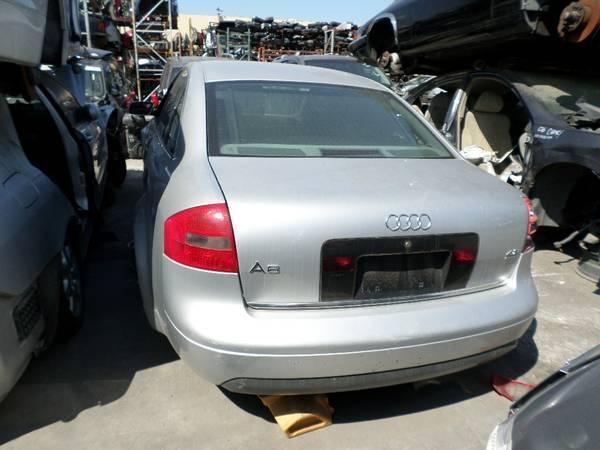 Parting out Audi A6 2001, 0