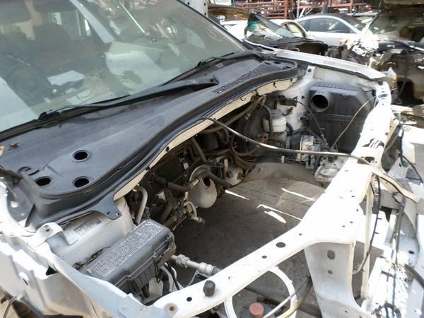 Parting out Acura MDX 2002, 3