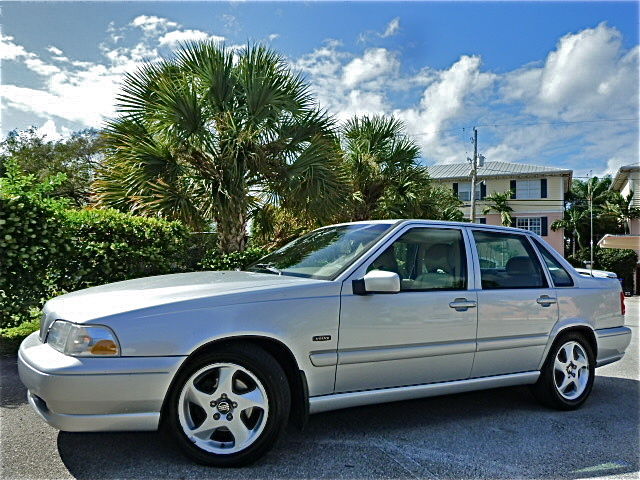 Volvo : S70 S70 T5 (like R) 98 s 70 t 5 warranty 58 k miles proof of timing belt change moonroof florida
