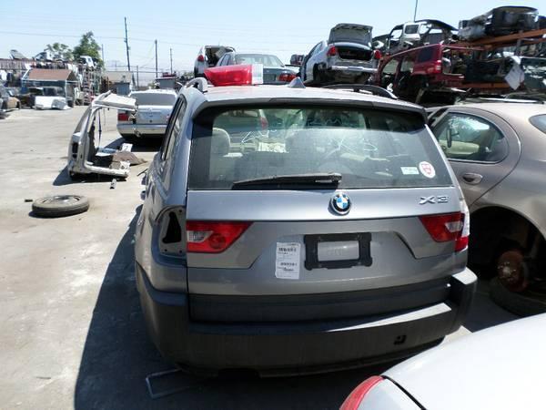 Parting out BMW X3 2005