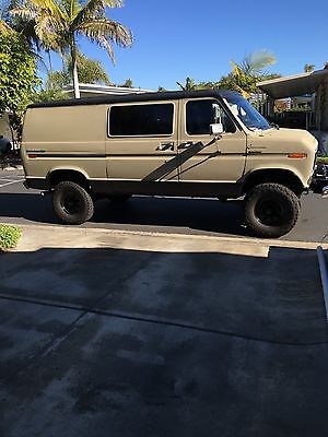 Ford : E-Series Van Quadravan Pathfinder Chateau 1979 ford e 3500 quadravan pathfinder chateau 4 x 4