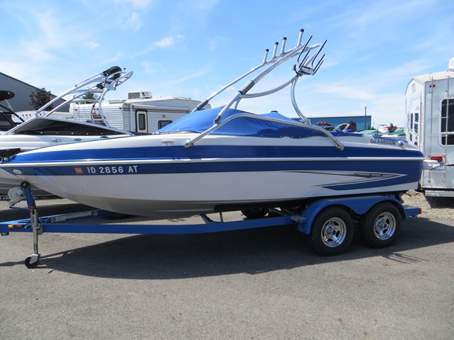 2011 Glastron GT 205 SF