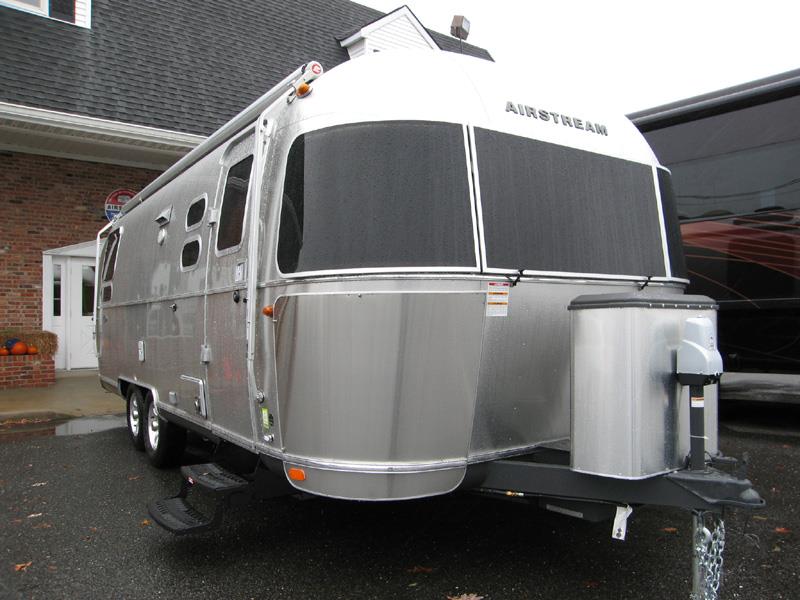 2015 Airstream Flying Cloud Tv 27FB