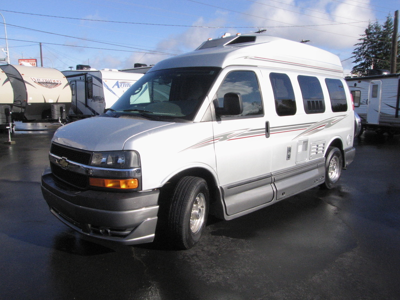 2011 Roadtrek Road Trek 170 Versatile