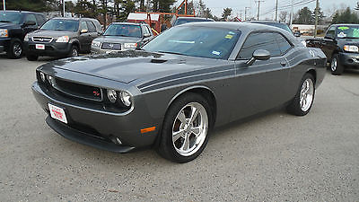 Dodge : Challenger R/T 2011 r t used 5.7 l v 8 manual rwd coupe premium 1 owner clean car fax texas car