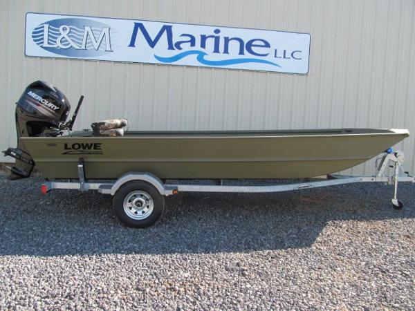 2015 LOWE BOATS Hunting Roughneck 1860