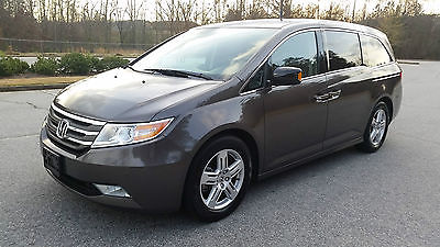 Honda : Odyssey Touring Mini Passenger Van 4-Door 2013 honda odyssey touring elite mini passenger van nav dvd player