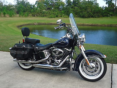 Harley-Davidson : Softail 2012 harley heritage classic only 5 k miles a incredible condition
