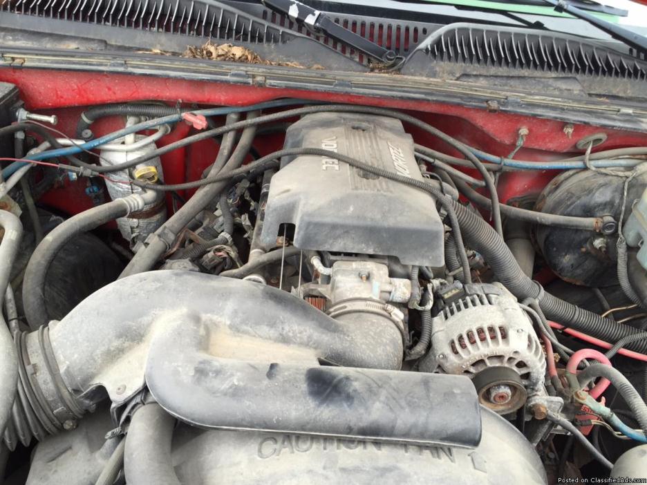 5.3 Vortec Engine/1999 Chevy 1500 for parts