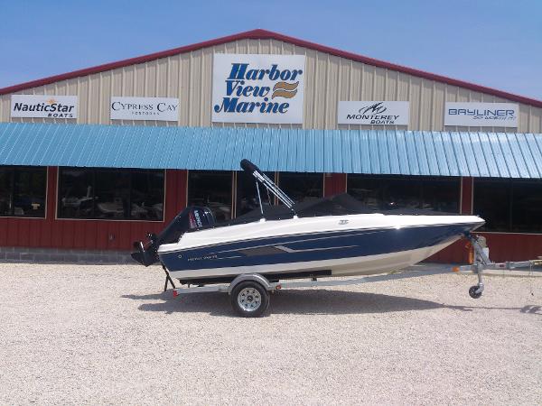 2016 Bayliner 170 Bowrider