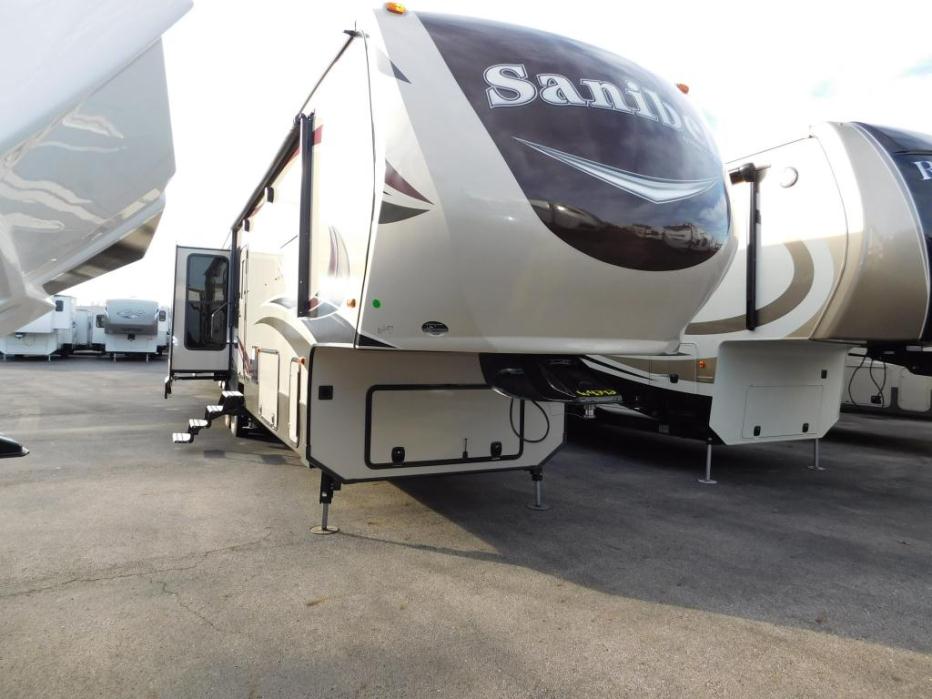 2016 Prime Time Rv Crusader 337QBH