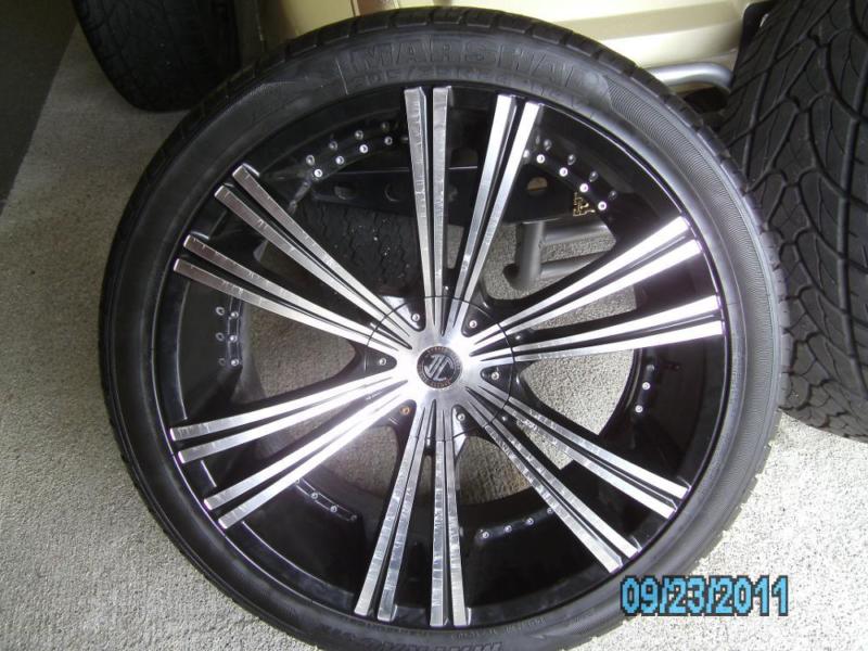 Universal fit wheels and tires / no vehicle