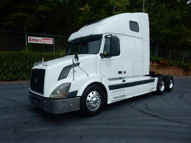 2006 Volvo Vnl84t670