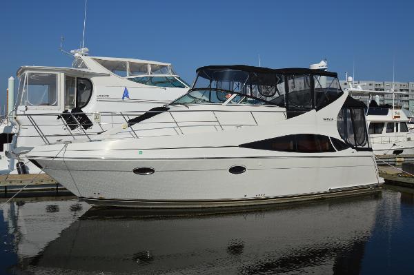 2004 CARVER YACHTS 360 MARINER