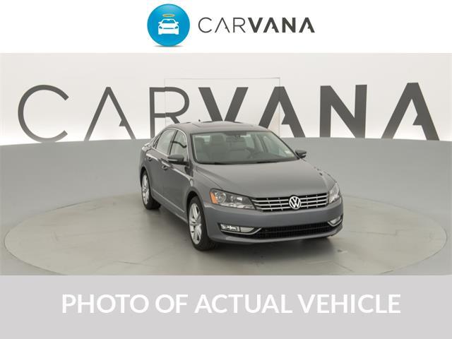 2014 VOLKSWAGEN Passat V6 SEL Premium 4dr Sedan