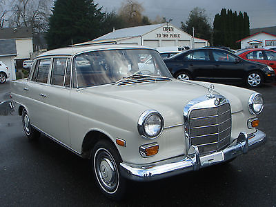 Mercedes-Benz : Other 200d 1968 mercedes 200 d diesel 1 owner 200 series