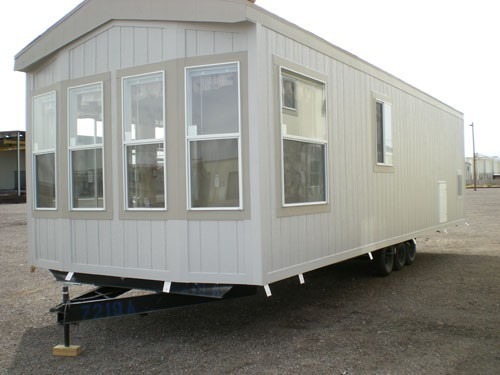2004 Triple Slide Mobile Suite BY DOUBLETREE RV WHAT A BEAUTIFUL TRAILER